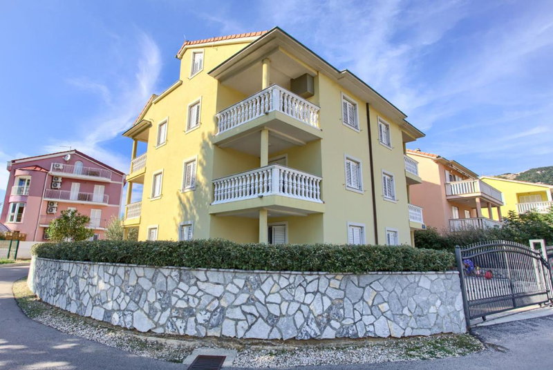 Baskapoint Apartments, Baška, Croatia