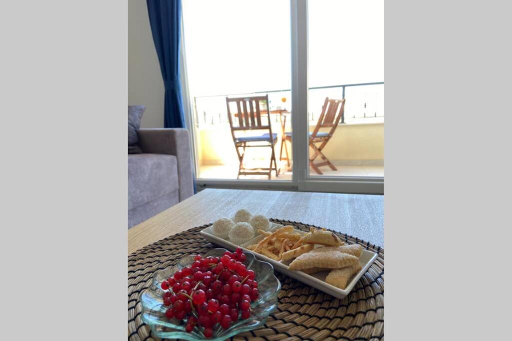 Apartment Sandra (2+2) with a breathtaking view 2, Croatia