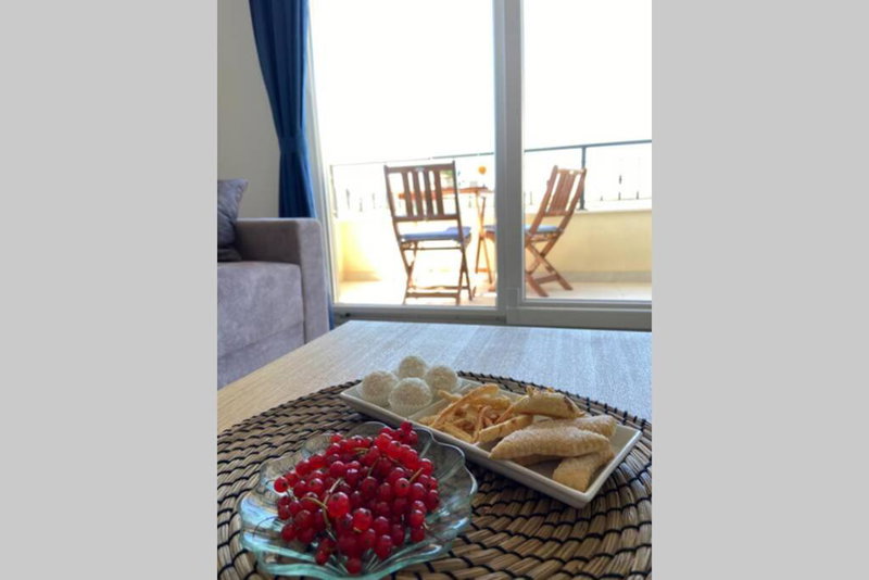Apartment Sandra (2+2) with a breathtaking view 2, Vis, Croatia