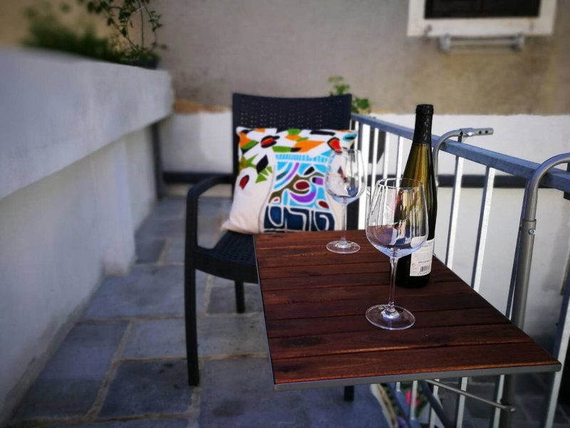 cres art studio lime apartment, Cres, Croatia