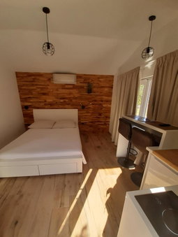 little olive tree house, Sali, Croatia