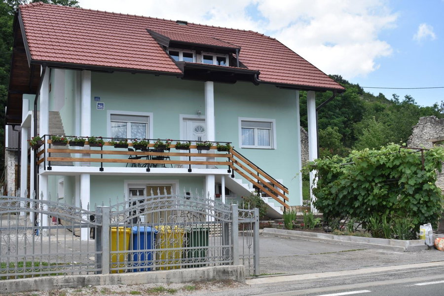 Apartman Rukavina, Ličko Petrovo Selo, Croatia