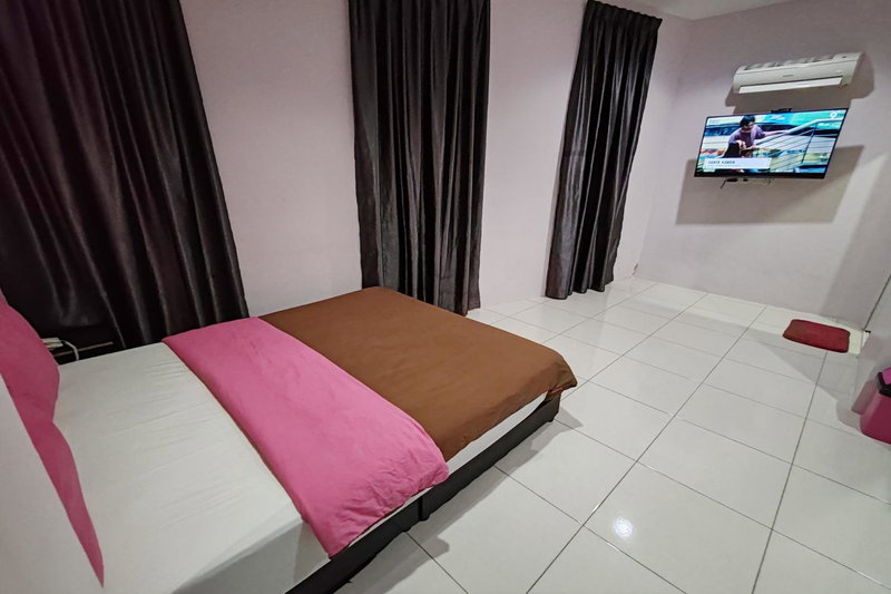 Hotel Kuang Hua Sitiawan Near To UniKL-MIMET, Sitiawan, Malaysia