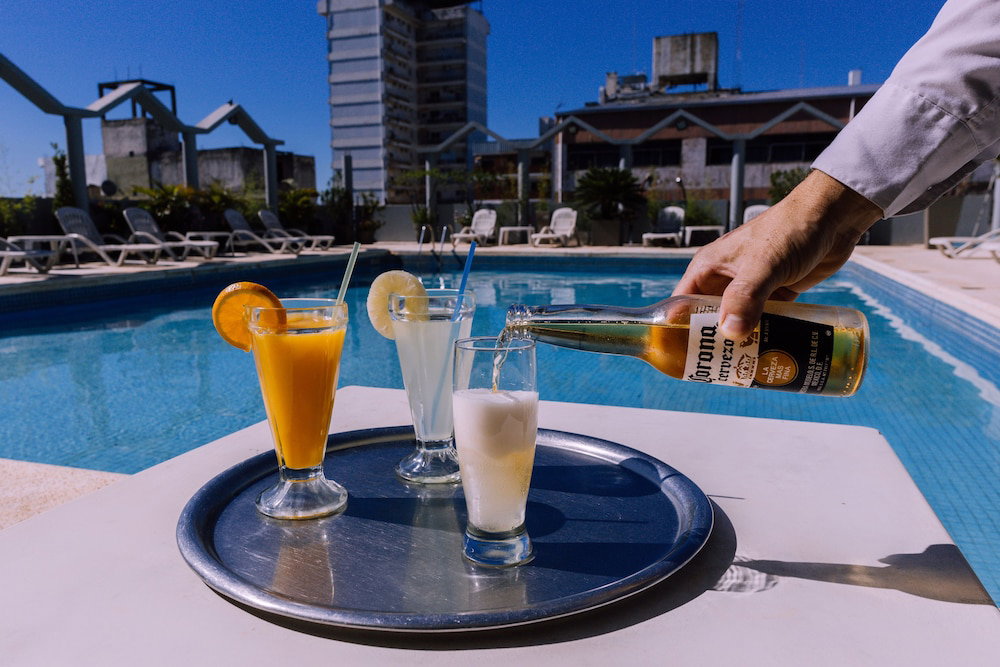 Julio Cesar Hotel, Argentina