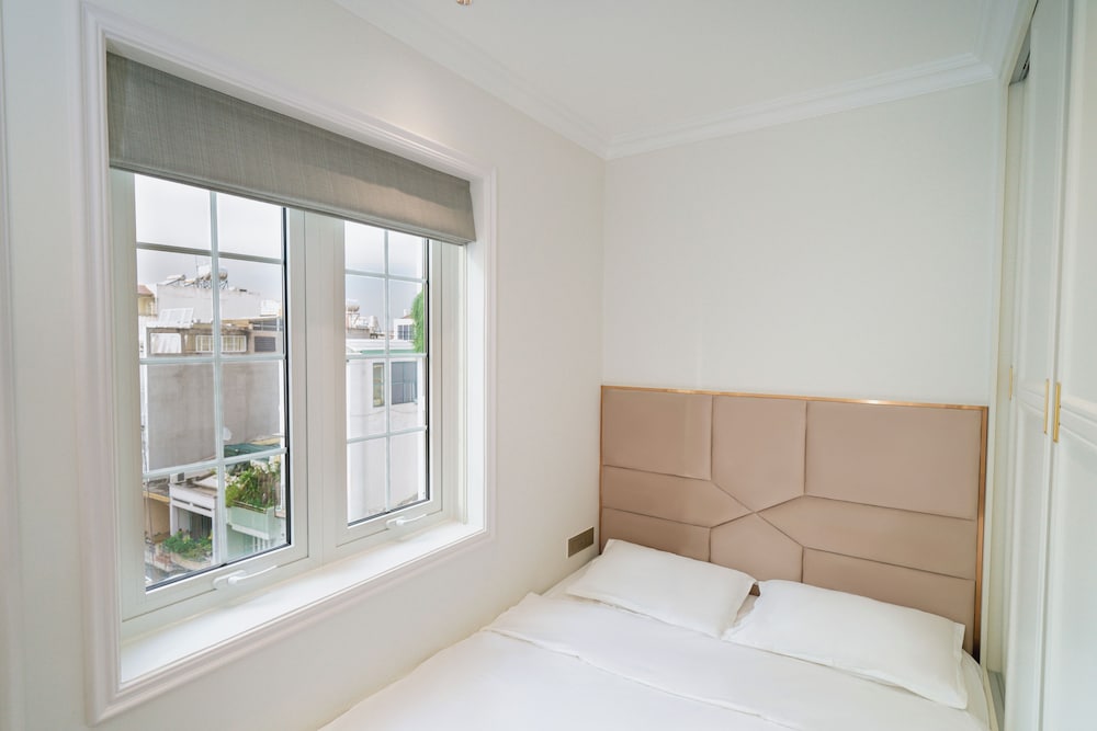Hotel · The Nguyens - Pink Church View, Ho Chi Minh City