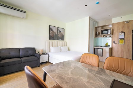 The Rixx Saigon Central - Next to Ben Thanh Market, quan mot, Vietnam