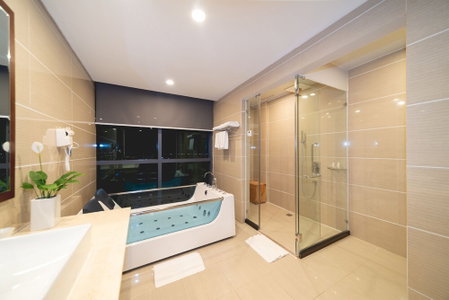 Bien Bac Hotel, Mong Cai, Vietnam
