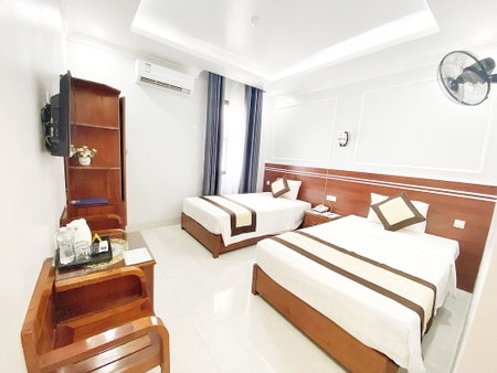 Emerald Halong Hotel, Ha Long, Vietnam