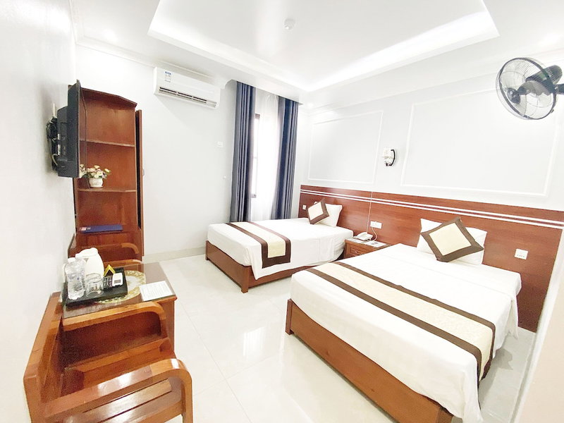 Emerald Halong Hotel, Ha Long, Vietnam