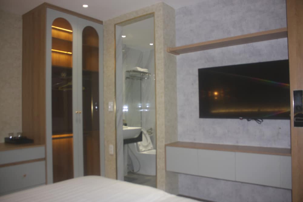 Hotel · River View Hotel, Ho Chi Minh City