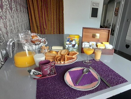 Home Sweet Home, Le Mans, France