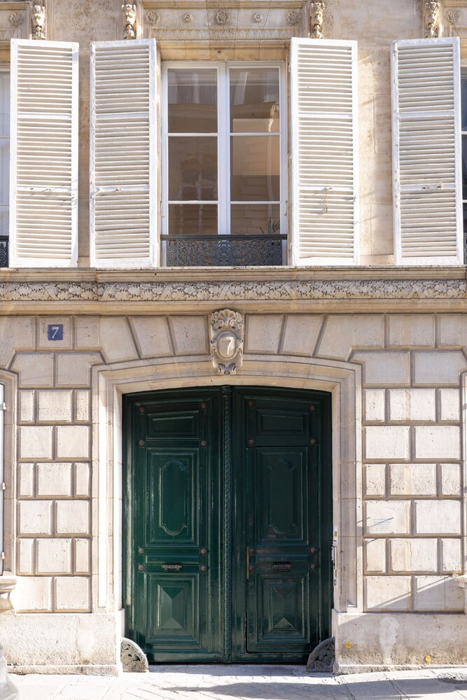 1.75 Paris La Source, France