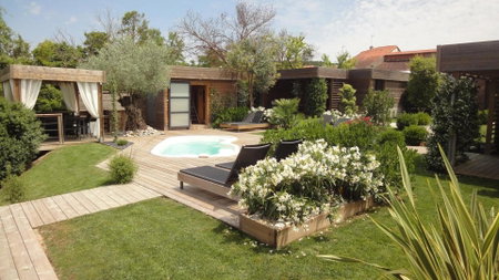 Timazen Lodges Agen Sud, Aubiac, France