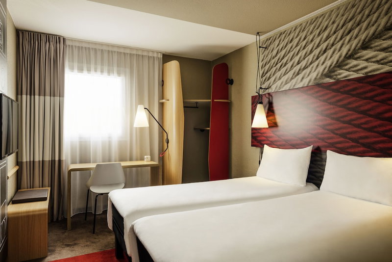 ibis Massy, Massy, France