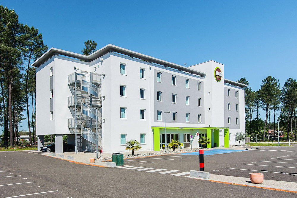 B&B HOTEL Mont-de-Marsan, France