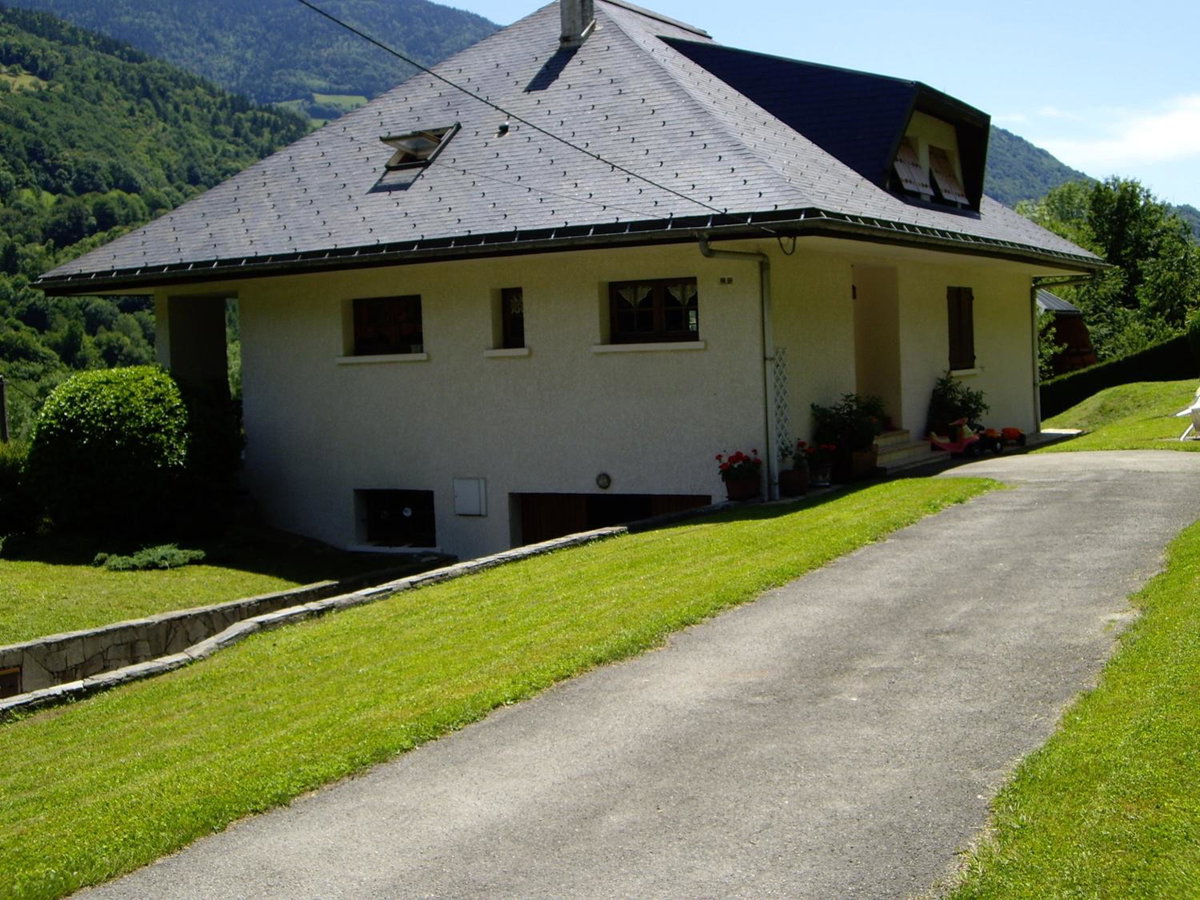 Hotel · Chambres d'Hôtes Les Pierres Taillées, Thénésol