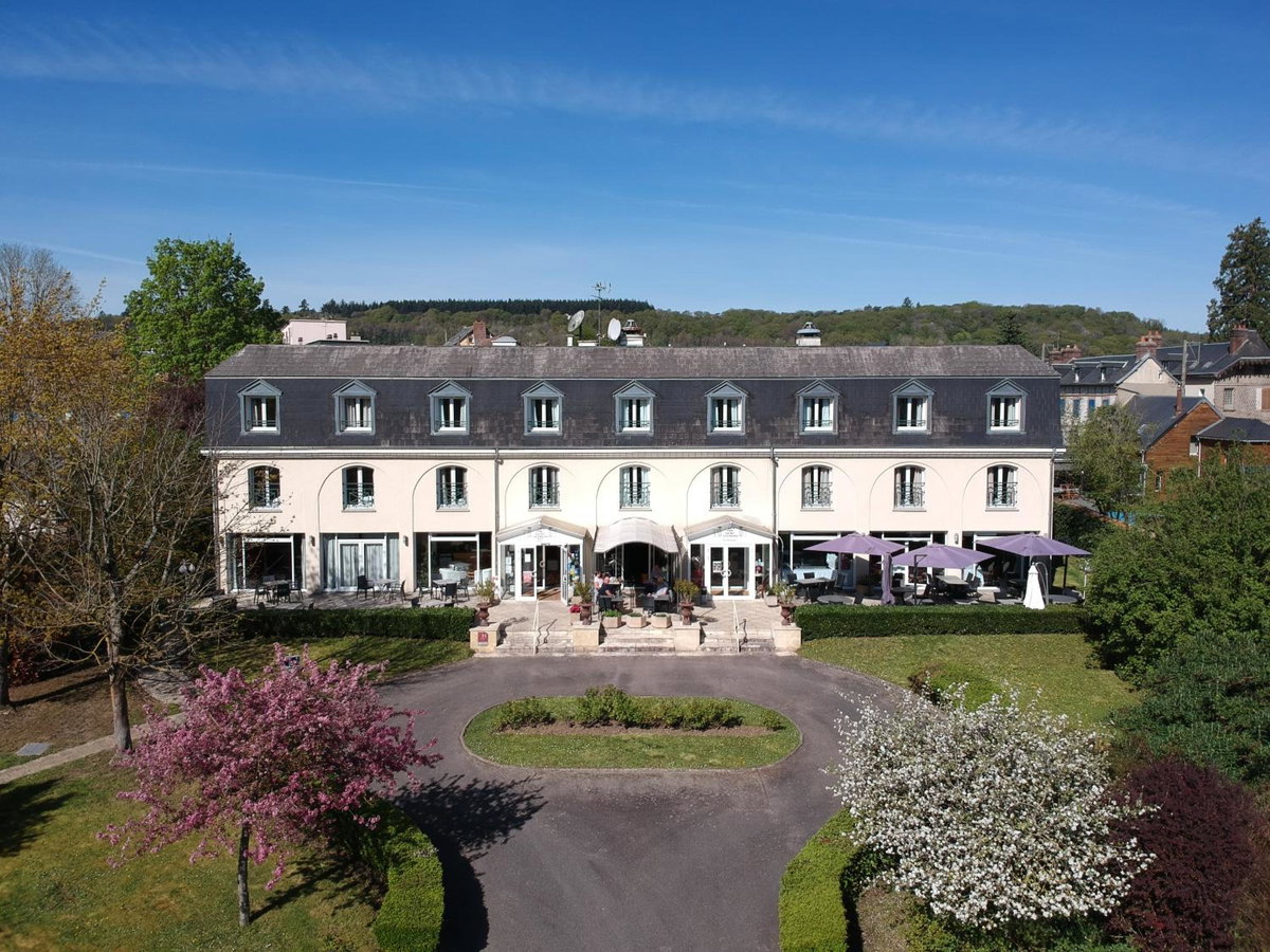 Hotel · Le Pré Saint Germain, Louviers