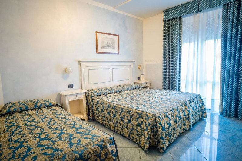 Hotel Confine, Colà di Lazise, Italy
