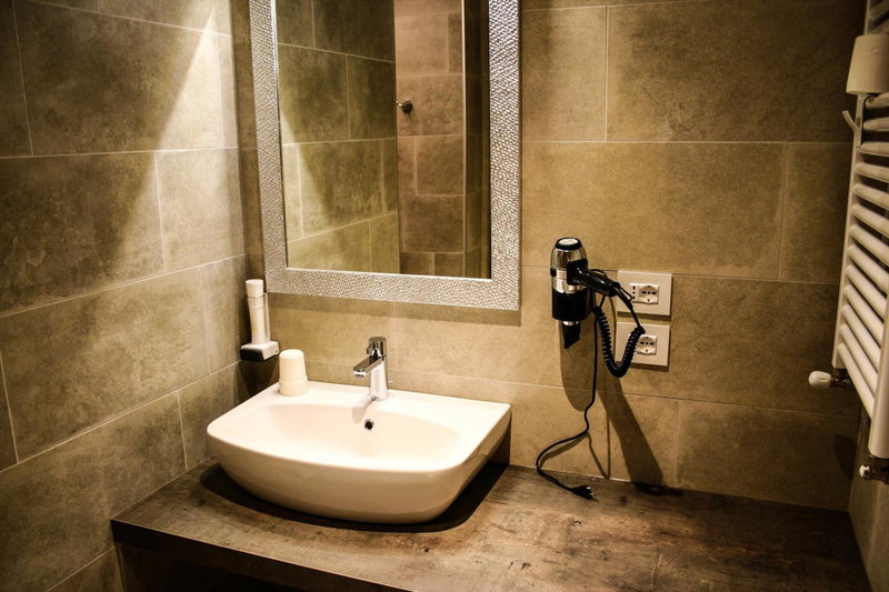 GardaBreak Rooms&Breakfast Holiday Apartments, Riva del Garda, Italy