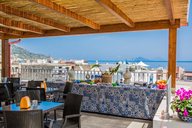 Casa Papiro, Lipari, Italy