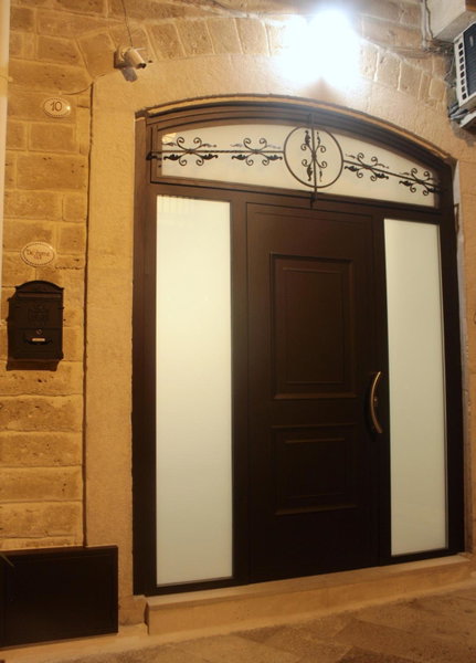 DeShome Guest House, Bari, Italy