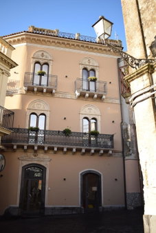Cento Tari' Guest House, Castiglione di Sicilia, Italy