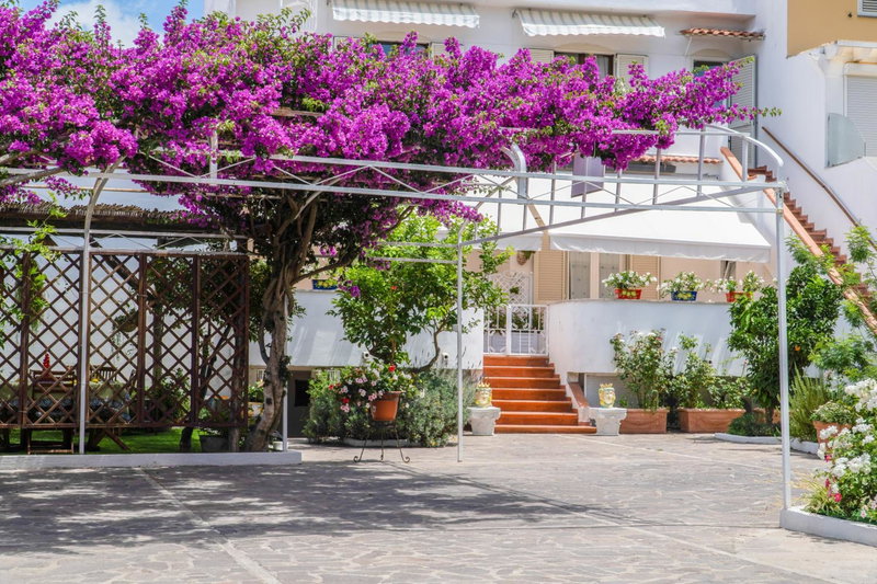 Villa Iolanda, Piano di Sorrento, Italy