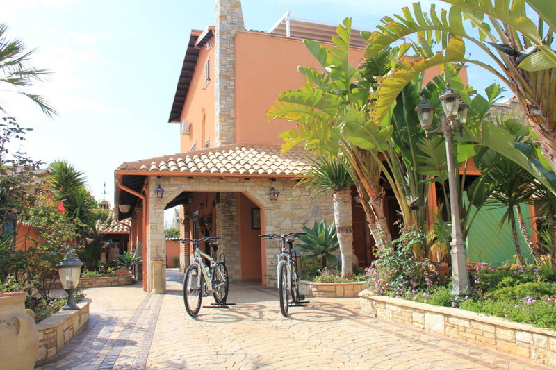 Villa Salvatore, San Leone, Italy