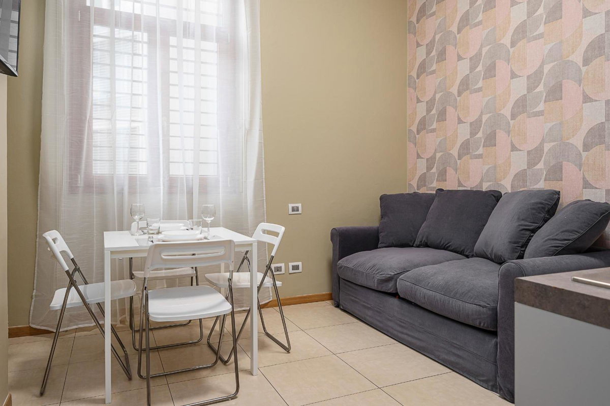 Hotel · Italianway Collection - Cannobio 8, Milan