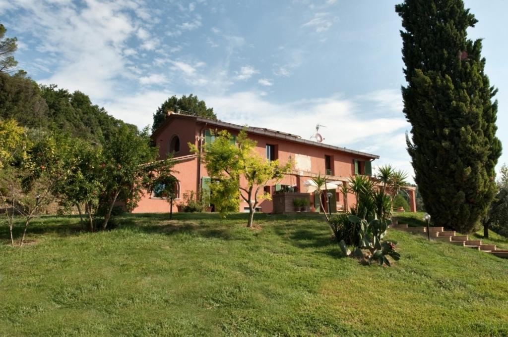 Hotel · Podere Chiaromonte, Palaia