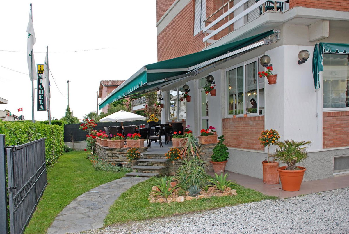Hotel · Hotel Michela, Marina Di Massa