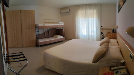 Hotel Eliani, Grado, Italy