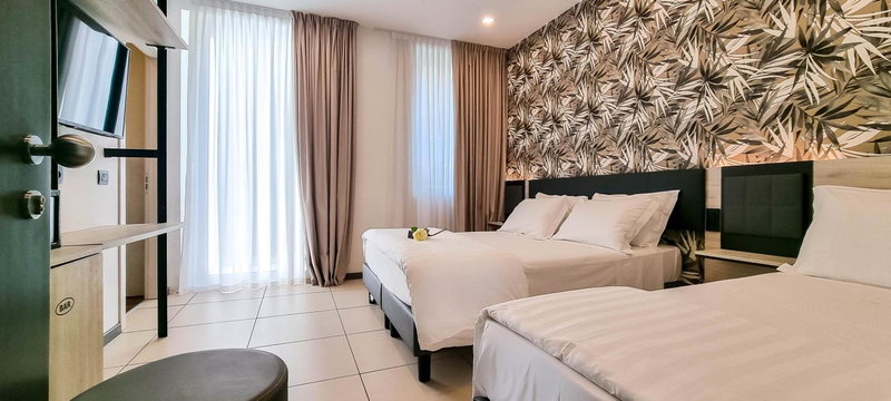 Hotel Benaco Garda ***S, Garda, Italy