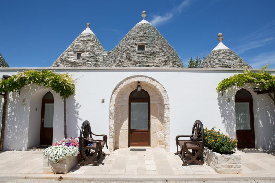 Bed and Breakfast Trulli San Leonardo, Alberobello, Italy
