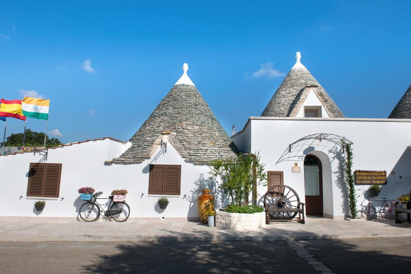 Bed and Breakfast Trulli San Leonardo, Alberobello, Italy