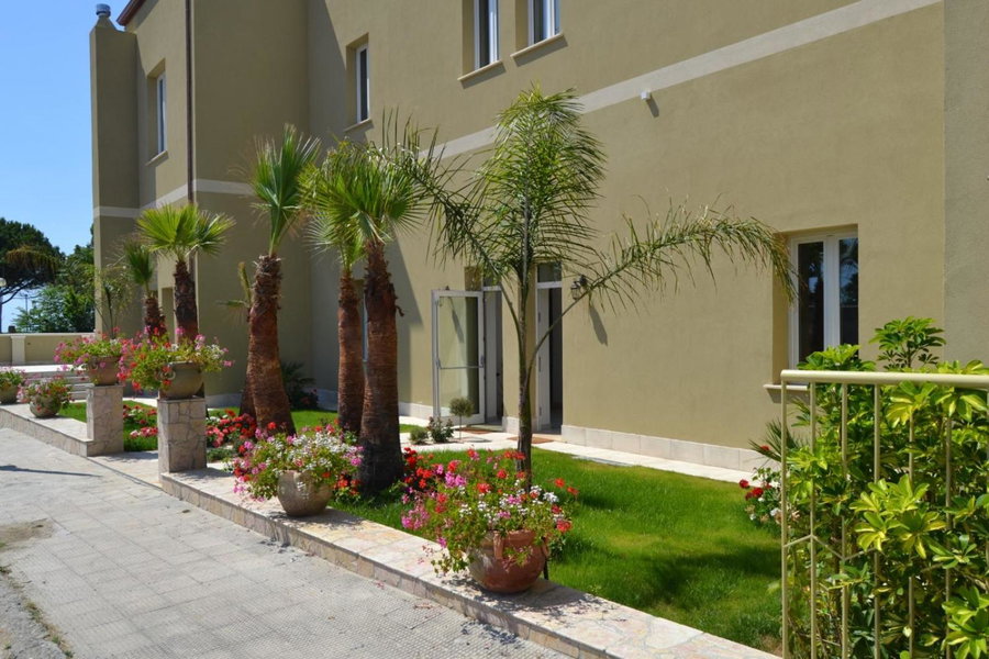Stellaris, Siderno Marina, Italy