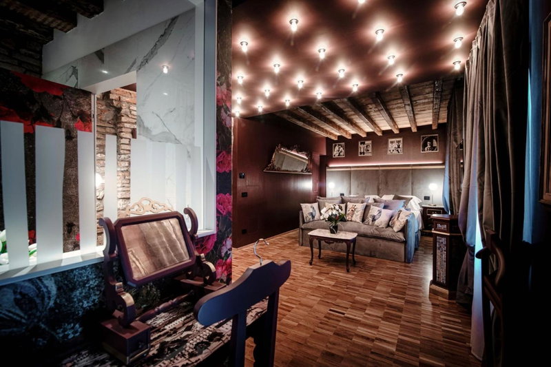 Vitrum - Como Luxury Suites, Como, Italy