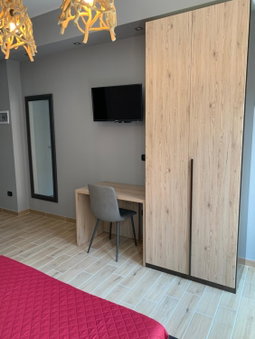 MARCONI 2 rooms, Bologna, Italy