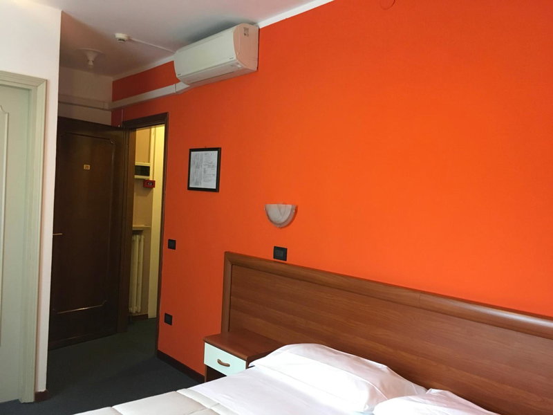 Hotel Cortina, Garda, Italy