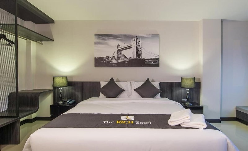 The Rich Sotel, Krabi, Thailand