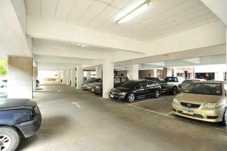 AP Aparment, Krathum Baen, Thailand