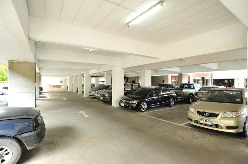 AP Aparment, Krathum Baen, Thailand