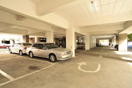 AP Aparment, Krathum Baen, Thailand