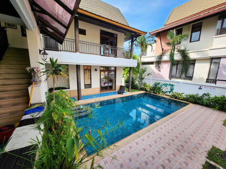 ปุณณภา พูล วิลล่า พัทยา Punnapha Pool Villa Pattaya, Jomtien Beach, Thailand