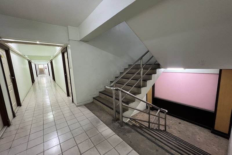 Phongsathon Mansion, Bangkok, Thailand