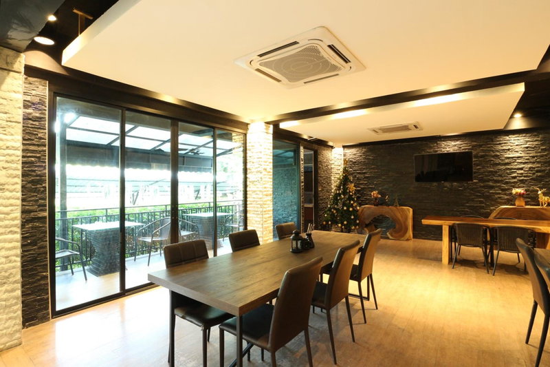 HTel Resort, Bangkok, Thailand