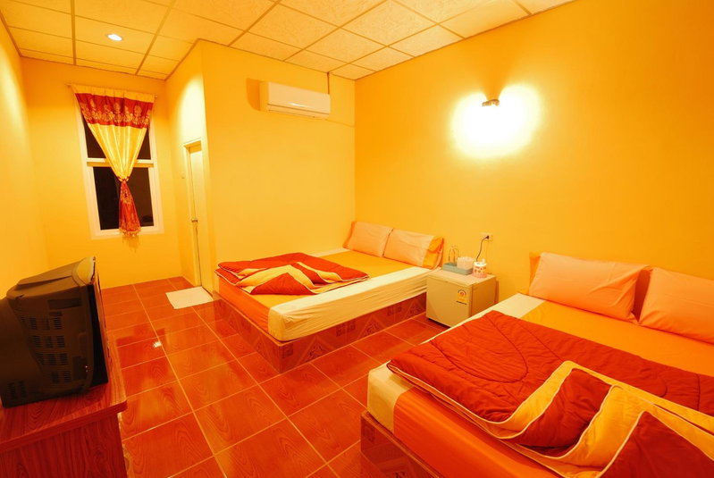 Ban Tonnam Resort, Suan Phung, Thailand