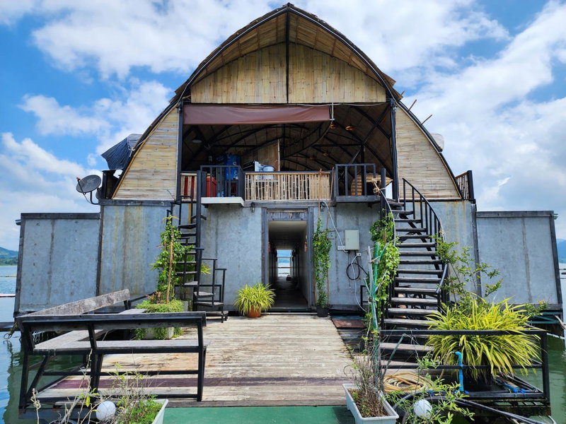 Baan Rai Wan Wan Resort, Tha Kradan, Thailand