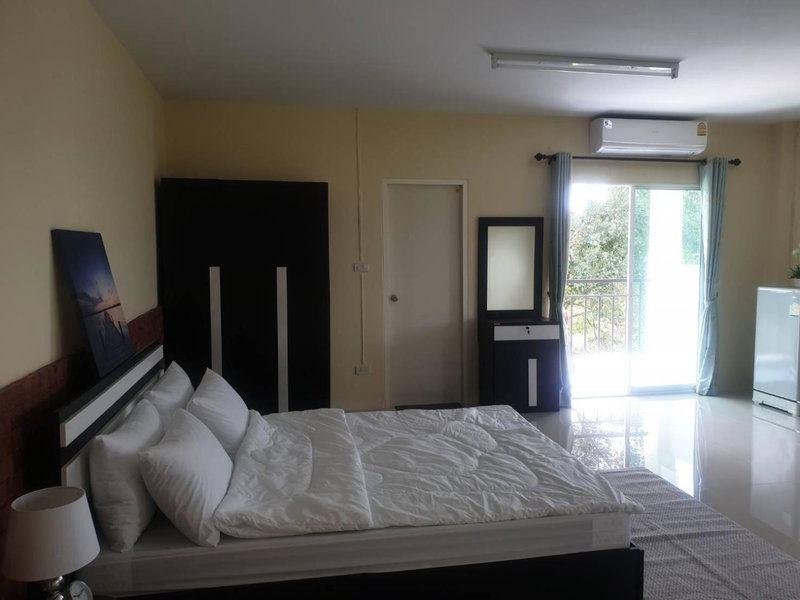 Ek Residence Banchang City, Ban Chang, Thailand