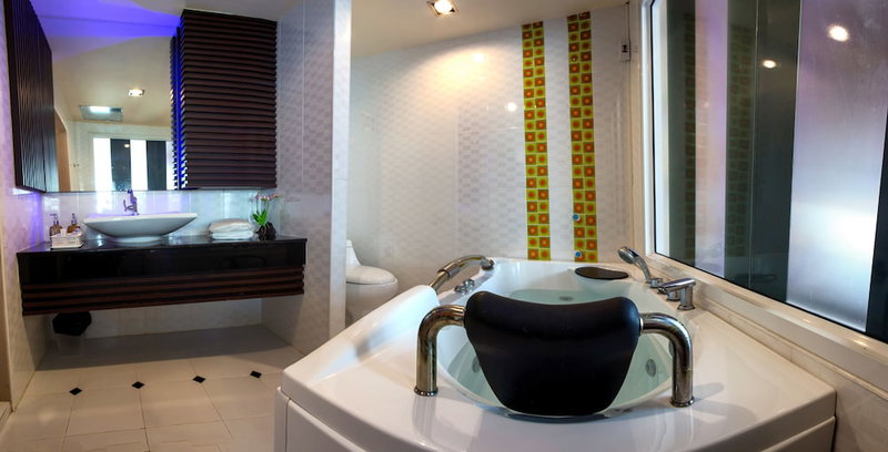 The Ring Hotel, Hat Yai, Thailand